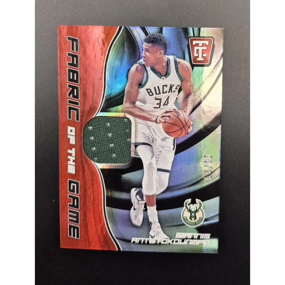 2017-18 Totally Certified Giannis Antetokounmpo #FG-GAN Fabric of the Game /25